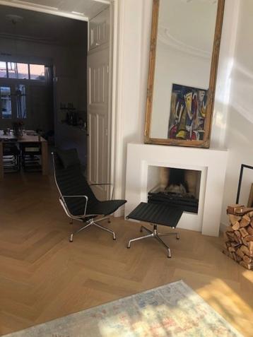 Eames Lounge Aluminium + hocker - leer - EA124 + EA125 beschikbaar voor biedingen