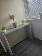 Rieten sidetable voor binnen of buiten, Huis en Inrichting, Tafels | Sidetables, Ophalen, Gebruikt, 100 tot 150 cm, 25 tot 50 cm