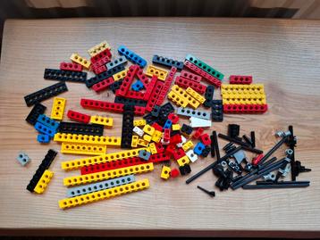 Technisch lego  beschikbaar voor biedingen