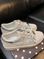 Brand new original LIUJO Sneaker EVA glitter suede size37, Nieuw, Ophalen of Verzenden, Sneakers of Gympen, Grijs