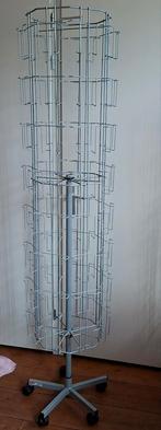 Kaarten carrousel, Ophalen