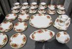 Royal Albert Old Country Roses servies, Antiek en Kunst, Antiek | Servies compleet, Ophalen of Verzenden