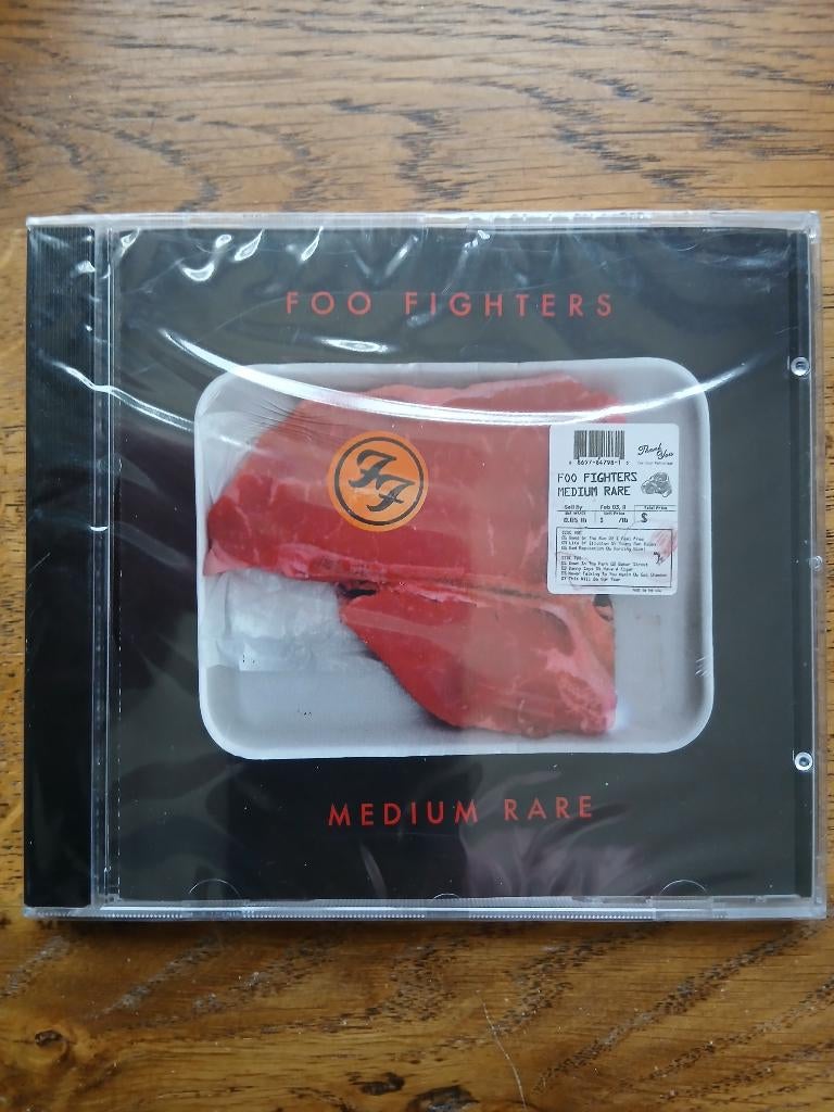 CD Foo Fighters : Medium Rare (sealed), Ophalen, Nieuw in verpakking, Poprock