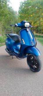 Vespa Sprint brom, Fietsen en Brommers, Scooters | Vespa, Maximaal 45 km/u, Vespa S, Ophalen of Verzenden, Zo goed als nieuw