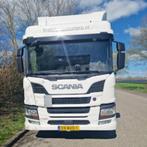 Scania P280 CNG Bakwagen 8.6 LDM Bouwjaar 2019 Automaat, Auto's, Vrachtwagens, Achterwielaandrijving, Scania, CNG (Aardgas), Wit