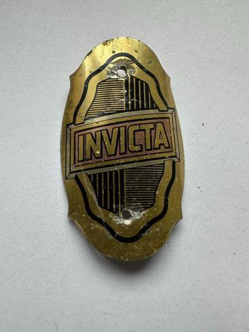 Mooi balhoofdplaatje Invicta. Balhoofd plaatje. beschikbaar voor biedingen