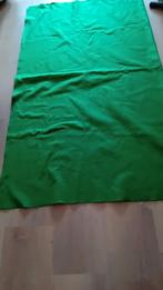Groene vilt stof grote lap ongeveer 190 x 170 nieuw, Hobby en Vrije tijd, Stoffen en Lappen, Overige materialen, 120 cm of meer
