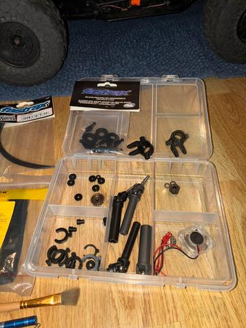 Traxxas parts beschikbaar voor biedingen