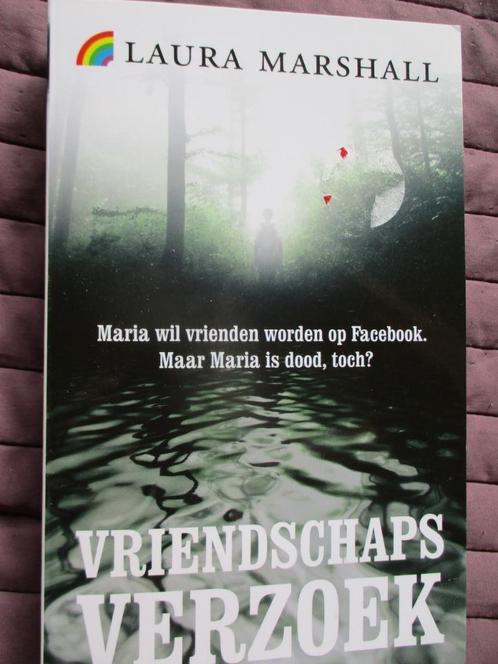 Laura Marshall. "Vriendschapsverzoek"., Boeken, Thrillers, Zo goed als nieuw, Amerika, Ophalen of Verzenden