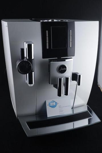 Jong gebruikte Jura koffiemachines J6, J8, E8, WE8, S8, ENA8