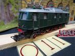 011=Marklin 3024-1 E18 van de Duitse spoorwegen.  710, Hobby en Vrije tijd, Modeltreinen | H0, Wisselstroom, Locomotief, Ophalen of Verzenden