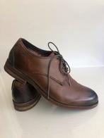 Bruine leren Clarks schoenen 41.5- Top conditie!, Kleding | Heren, Schoenen, Ophalen of Verzenden, Zo goed als nieuw, Bruin, Veterschoenen