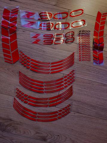 Kawasaki Z900 Stickerset beschikbaar voor biedingen