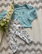 Leuk 2-delig pyjamaatje met aapjes van Baby, maatje 62/68, Nacht- of Onderkleding, Gebruikt, Ophalen of Verzenden, B baby