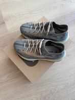 Yeezy Boost 380 Kids Maat 32, Ophalen of Verzenden, Gebruikt, Jongen of Meisje, Sportschoenen