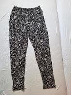 Broek met zebraprint M, Maat 38/40 (M), Zwart, Ophalen of Verzenden, Zo goed als nieuw