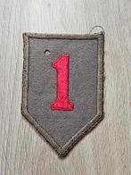 US WW2 1st Infantry division patch British made Big Red One, Ophalen of Verzenden, Landmacht, Amerika, Embleem of Badge