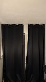 Zwarte gordijnen met rails - 1.90x2.40, Huis en Inrichting, Stoffering | Gordijnen en Lamellen, Ophalen, 200 cm of meer, Zwart