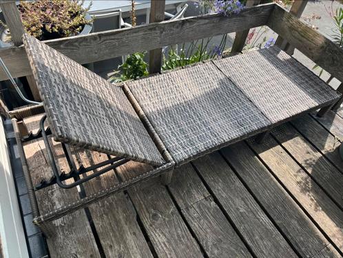 Set van twee ligbedden, Tuin en Terras, Ligbedden, Gebruikt, Kunststof, Verstelbaar, Ophalen