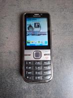 Zwart/Zilveren "Nokia" mobiele telefoon. Model:C5-00., Gebruikt, Zwart, Fysiek toetsenbord, 3 tot 6 megapixel