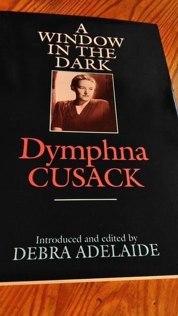 Dymphna Cusack "A window in the dark "  beschikbaar voor biedingen