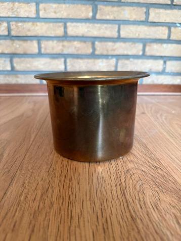 Bronzen Pot - 11 cm Hoog beschikbaar voor biedingen