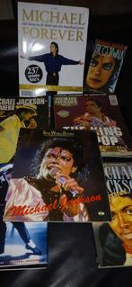 Michael Jackson boeken en magzines 7 stuks zie foto's tekst, Meerdere comics, Ophalen of Verzenden, Gelezen, Europa