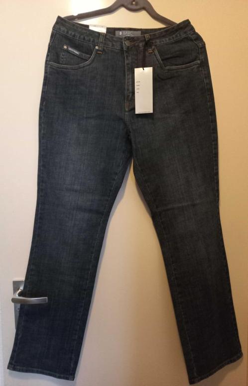 Nieuwe spijkerbroek Basic Women by Brams Paris, Kleding | Dames, Spijkerbroeken en Jeans, Nieuw, W30 - W32 (confectie 38/40), Blauw