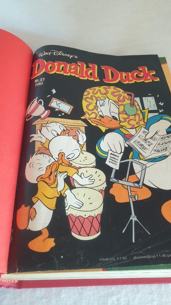 Donald Duck 1983 deel 2 verzamelband, Boeken, Kinderboeken | Jeugd | onder 10 jaar, Zo goed als nieuw, Fictie algemeen, Ophalen of Verzenden