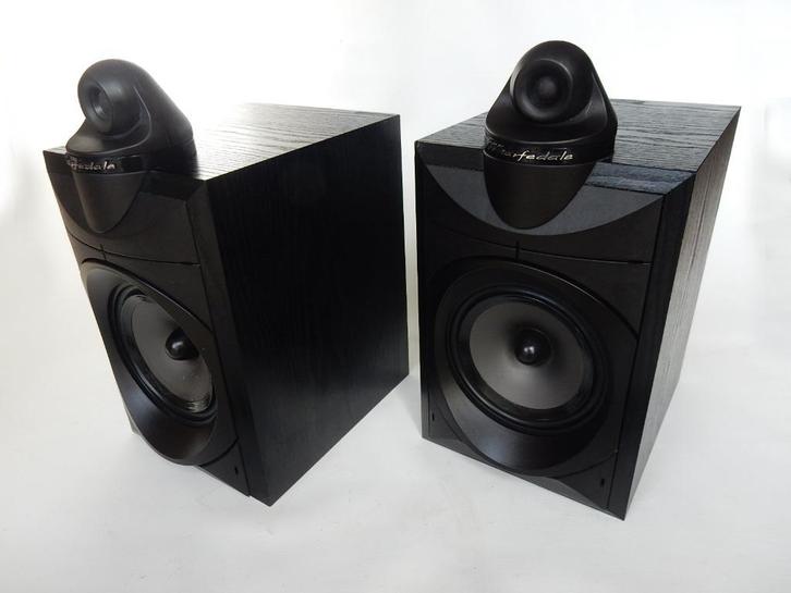 Wharfedale Modus 2 Engels kwaliteit speakers in fraaie staat, Audio, Tv en Foto, Luidsprekers, Gebruikt, Front, Rear of Stereo speakers