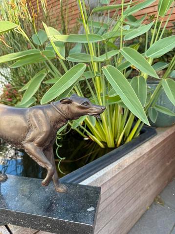 windhond beeld artdeco beschikbaar voor biedingen