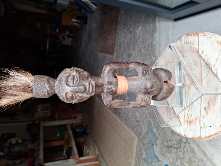 Hemba/Luba Persoonlijke Fetish..Voor 1950., Huis en Inrichting, Lampen | Hanglampen, Zo goed als nieuw, Minder dan 50 cm, Ophalen of Verzenden