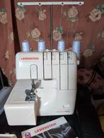 Lockmachine lewenstein 700de, Hobby en Vrije tijd, Naaimachines en Toebehoren, Ophalen of Verzenden, Zo goed als nieuw, Lockmachine