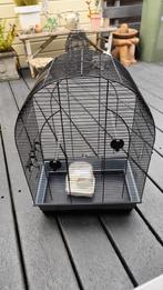 Leuke vogelkooi o.a. voor parkieten. Zwart, Ophalen, Gebruikt, Metaal, Vogelkooi