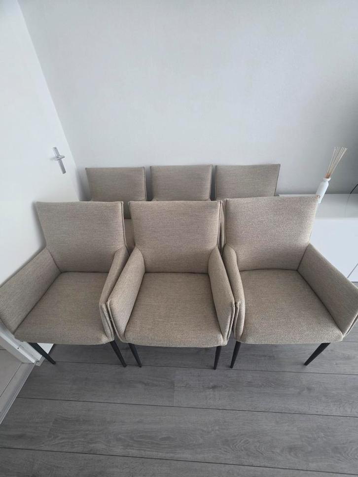 Leenbakker Eetkamerstoel Teun in beige, Huis en Inrichting, Stoelen, Zo goed als nieuw, Vijf, Zes of meer stoelen, Stof, Overige kleuren