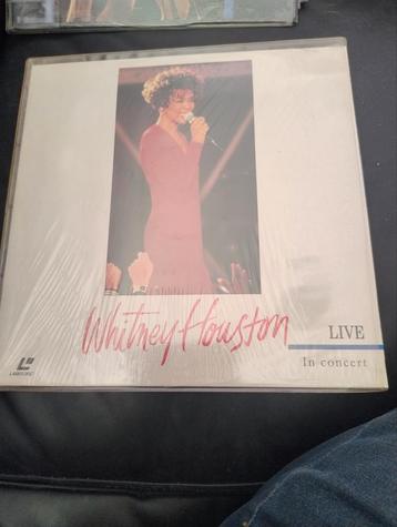 👉 Laser Disc van Whitney Houston live in concert  beschikbaar voor biedingen