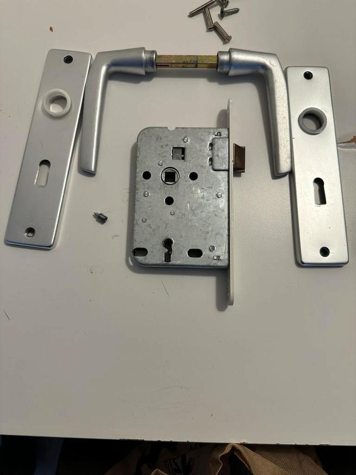 Deurkruk Set met Slot, Doe-het-zelf en Verbouw, Hang- en Sluitwerk, Gebruikt, Klink of Kruk, Overige materialen, Ophalen of Verzenden