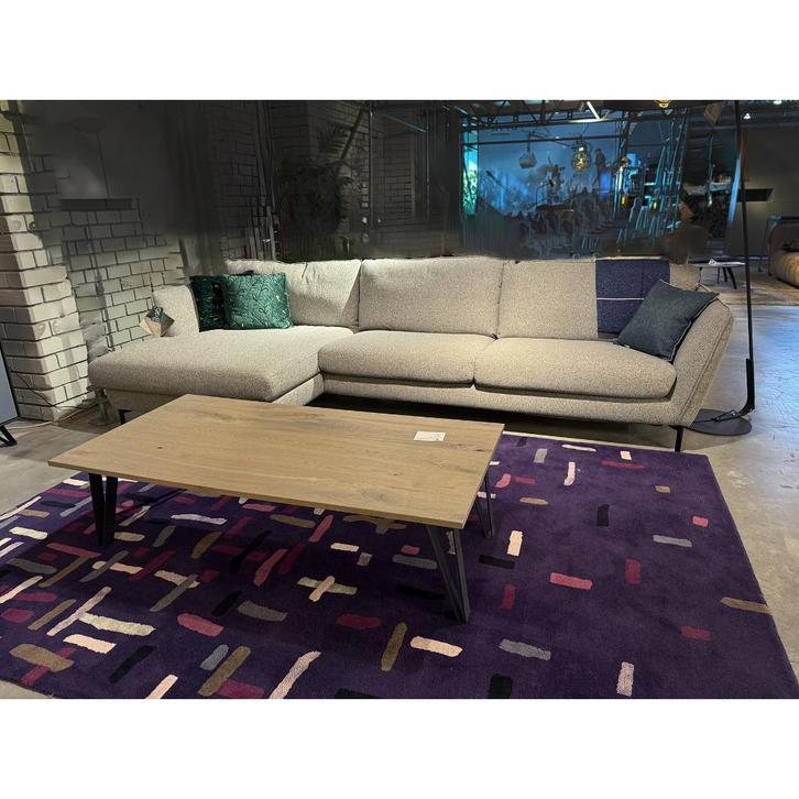 Stella 3-zits met chaise longue SITS, Huis en Inrichting, Banken | Bankstellen, Nieuw, Hoekbank, Vierpersoons of meer, 250 tot 300 cm