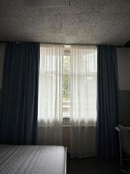 Gordijnen, Huis en Inrichting, Ophalen of Verzenden, Zo goed als nieuw, Blauw, 200 cm of meer