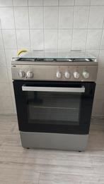 Etna gasfornuis + oven, Witgoed en Apparatuur, Fornuizen, Ophalen, 4 kookzones, Zo goed als nieuw, Gas