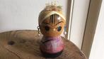Bobble head Doll, Korea, Kokeshi stijl,hout,8 cm, Antiek en Kunst, Kunst | Beelden en Houtsnijwerken, Ophalen of Verzenden