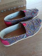 Toms dames, meerkleurig, maat 5,5 / 36, Ophalen of Verzenden, Zo goed als nieuw, Overige kleuren, Instappers