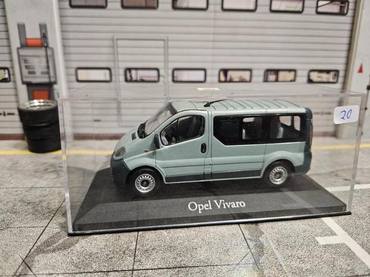 Minichamps Opel Vivaro 2003 1/43 in box, Hobby en Vrije tijd, Modelauto's | 1:43, Zo goed als nieuw, Auto, MiniChamps, Ophalen of Verzenden