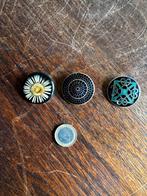 Set van 3 vintage buttons/broches bloem & geometrisch design, Antiek en Kunst, Ophalen of Verzenden
