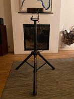 Projector stand / laptop- beamer statief merk Adam Hall, Audio, Tv en Foto, Beamers, Ophalen, Zo goed als nieuw, Overige technologieën