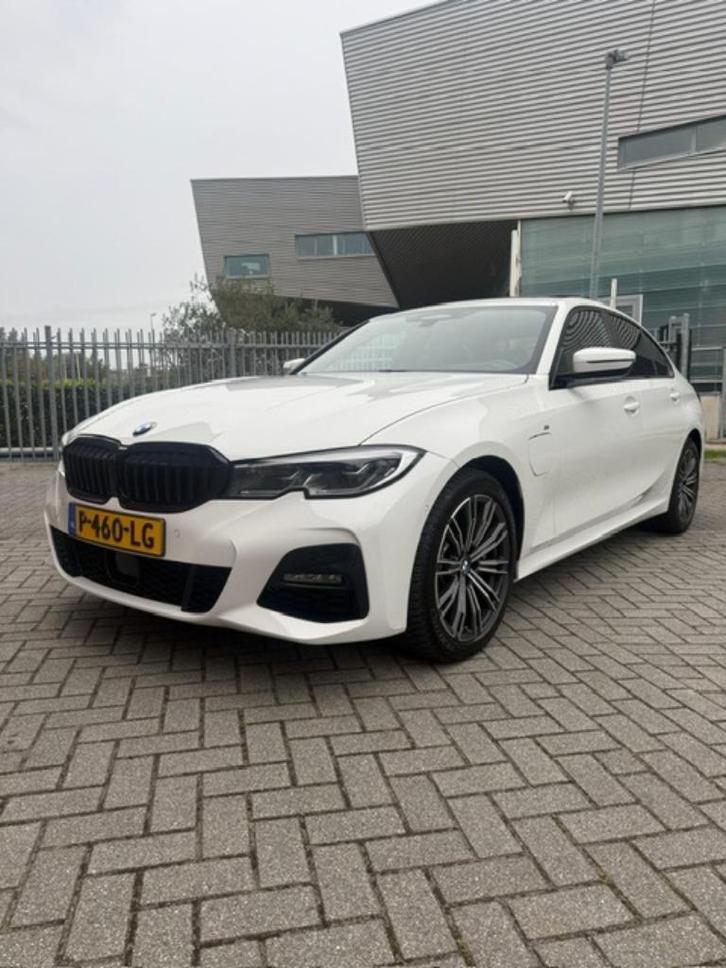 BMW 330e M SPORT HIGH EXE PANO DAK HEAD-UP HARMAN KARDON BTW, Auto's, BMW, Bedrijf, 3-Serie, 360° camera, ABS, Achteruitrijcamera