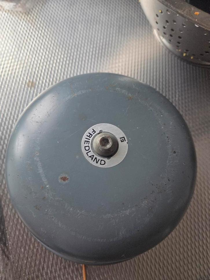Vintage Friedland Bel - Grijze Elektrische Bel, Antiek en Kunst, Antiek | Lampen, Ophalen of Verzenden
