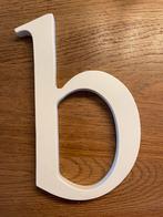 Houten b letter wit luxe 26 cm (2cm dik) 2 aanwezig, Ophalen of Verzenden