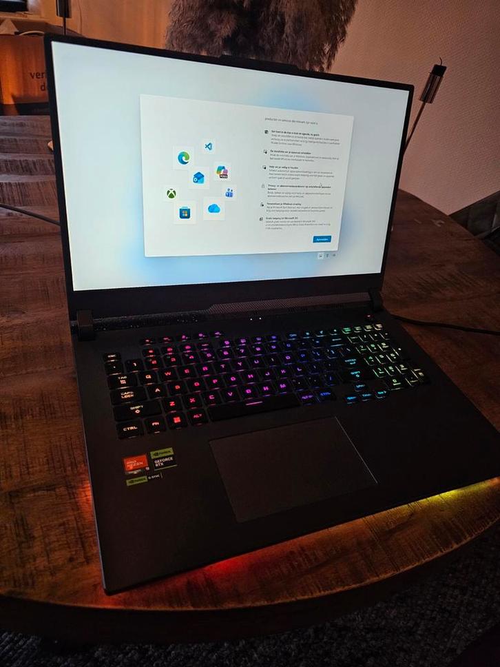 Krachtige Gaming Laptop (ROG Strix G17 RTX 4070 1TB 16GB), Computers en Software, Windows Laptops, Zo goed als nieuw, 17 inch of meer