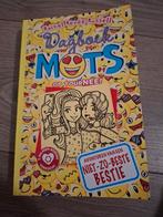 Rachel Renée Russell - Op tourNEE!, Boeken, Kinderboeken | Jeugd | 10 tot 12 jaar, Ophalen of Verzenden, Zo goed als nieuw, Rachel Renée Russell